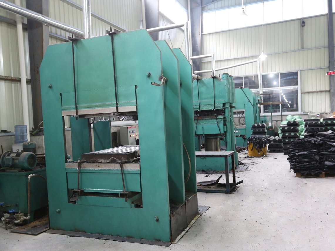 Jackwin-rubber-extrusion-production