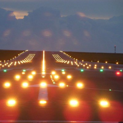 barricade-light-airport-runways