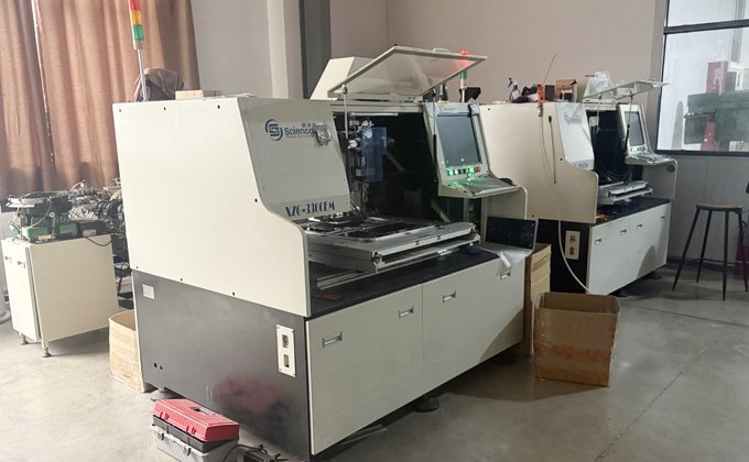 traffic-wand-electric-board-production