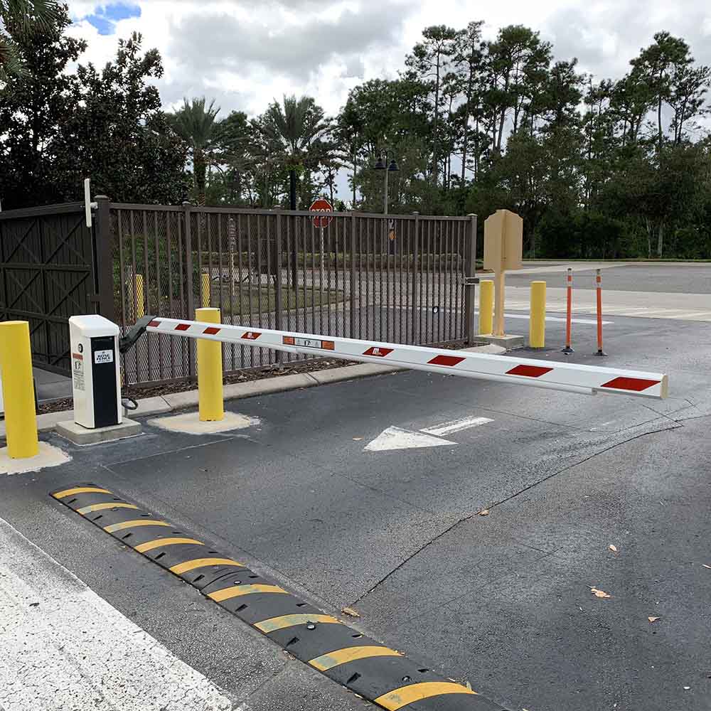 Speed-Bump-Parking Lots and Garages