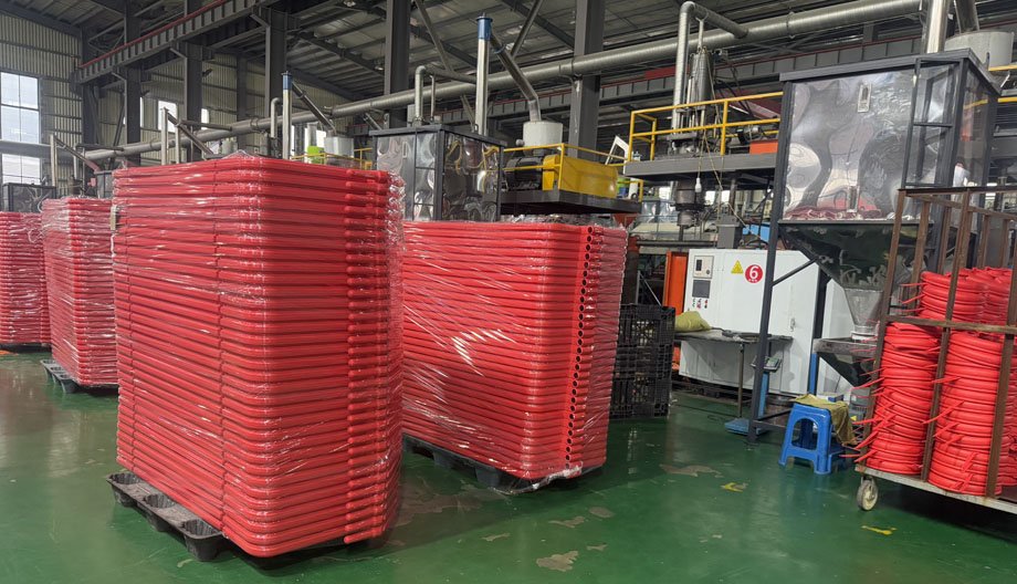 Supply and Wholesale All Types of Road Barriers