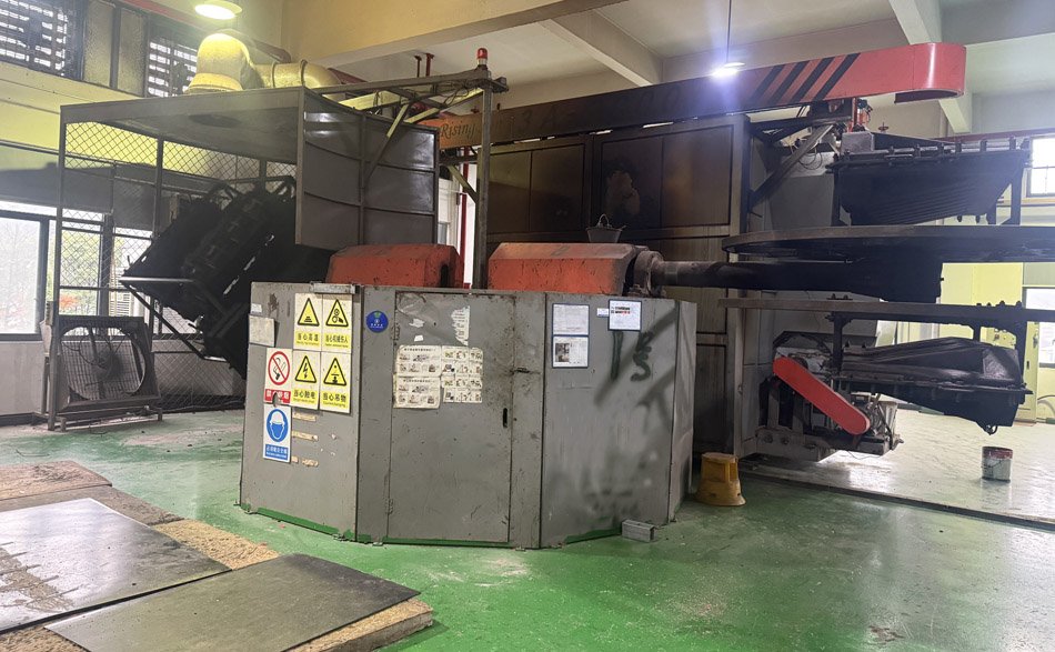 rotational-mould-machine