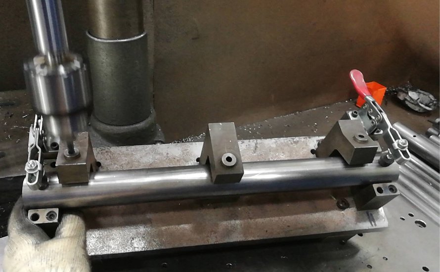 stainless-steel-pipe-punching-machine