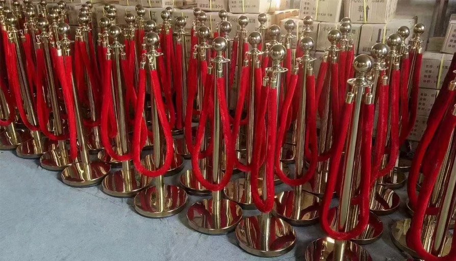 stanchion-post-production-1