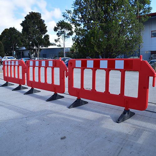 High-Traffic-Pathways-Crowd-Control-Barrier