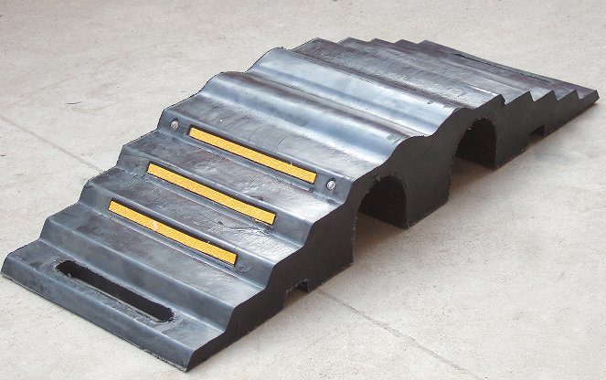 VS Fire Hose Bridges