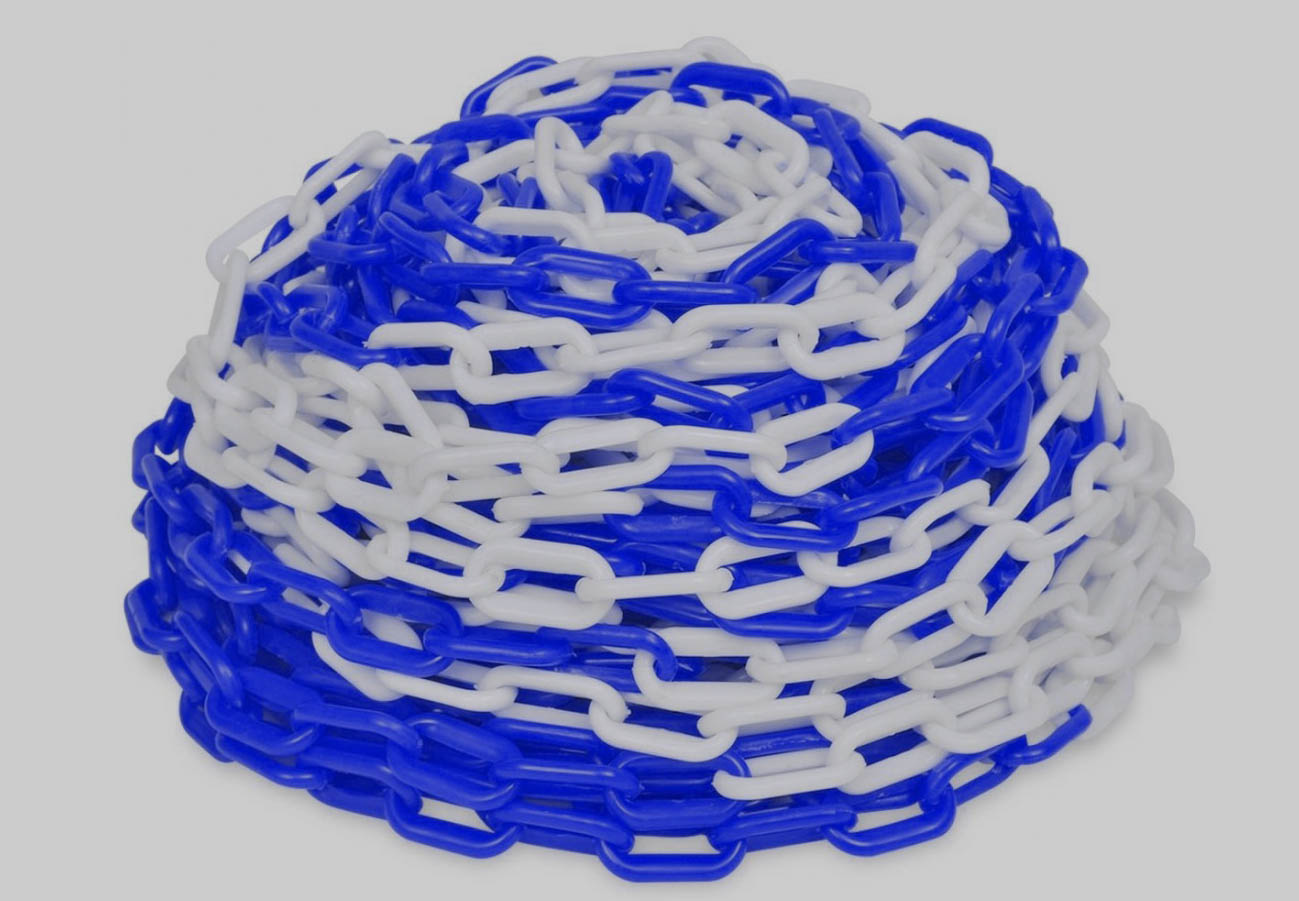 blue-and-white-plastic-chains