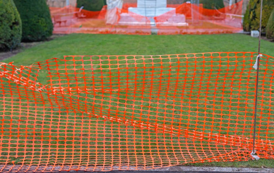 temporary orange fencing
