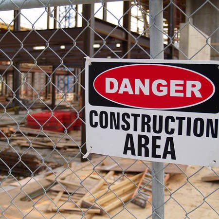 temporary-chain-link-fence in Hazard zones