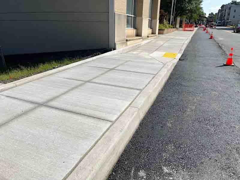 Monolithic or Integral Curbs