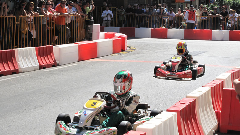 Outdoor Go-Kart Track Barrier for Motor Raceway