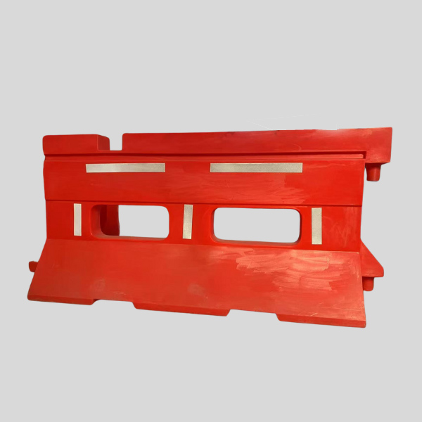 SM-008 Rotational Molded Plastic Water Filled Barrier