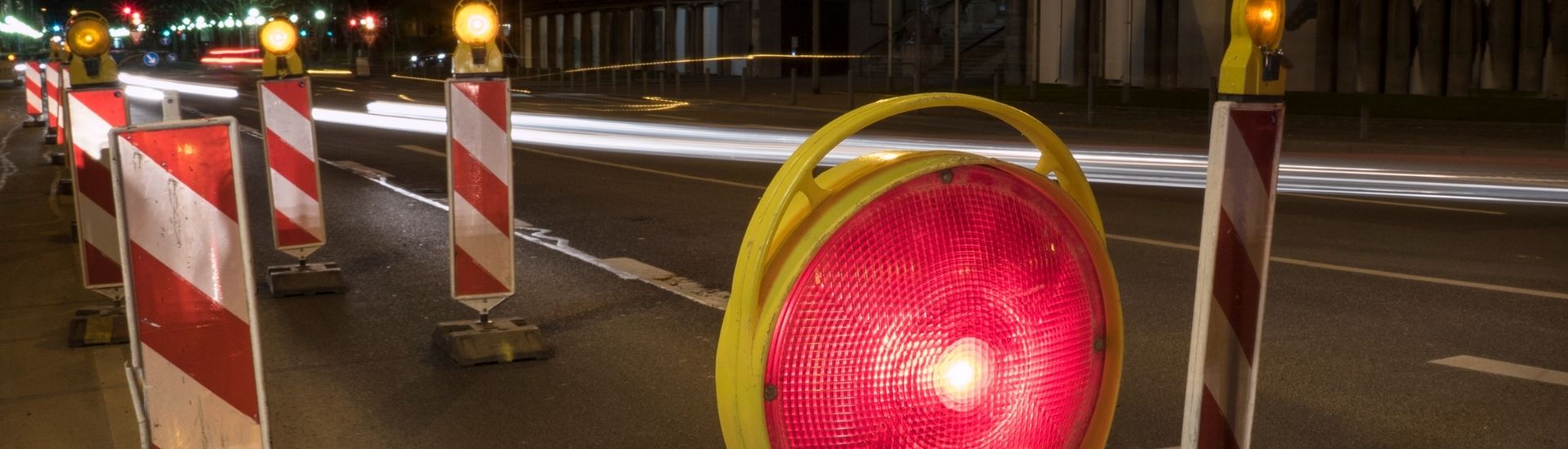 Solar Warning Light Working, Types, Benefits and Uses