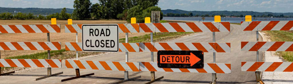 Traffic Barrier Types, Colors, Uses & Regulations