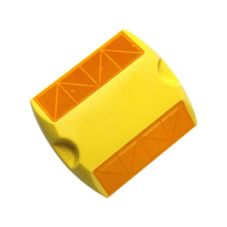 Plastic Road Reflectors