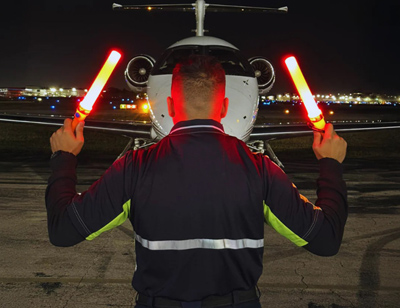 guide aircraft parking