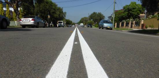 road center line marking