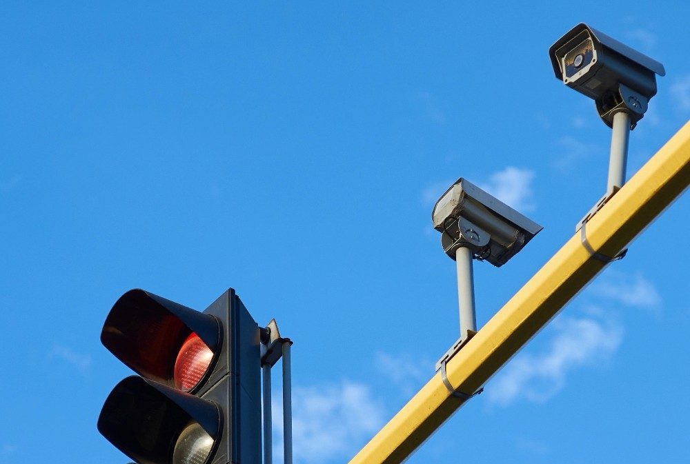traffic-light-with-cameras