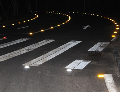 Highways and Expressways Reflective Road Studs