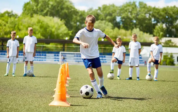 Mini cone de trânsito para jogo de futebol