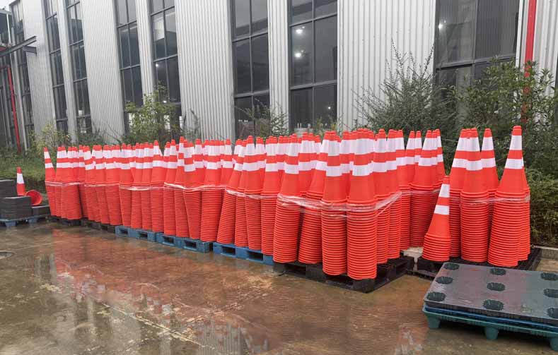 PE Traffic Cones for Sale