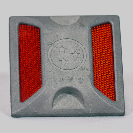 cast aluminum reflective road stud