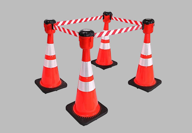 traffic cones with belt barriers