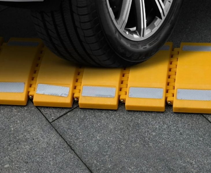 JACKWIN Portable Speed Bumps