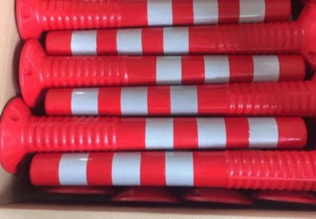 Spring Post with Reflective Tapes