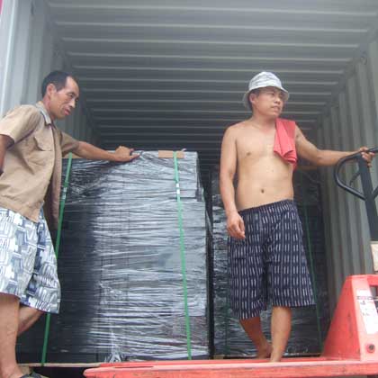 Chargement de conteneurs à base de caoutchouc de 30 lb