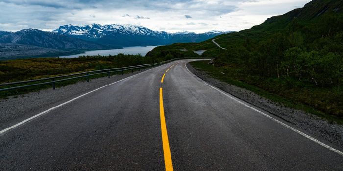 طرق الأسفلت