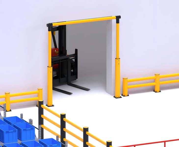 واقي الرفوف لباب المستودع