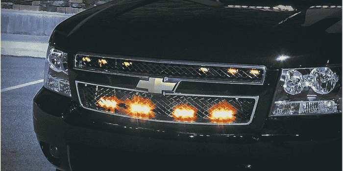 ضوء ستروب في السيارة