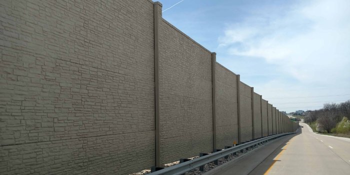 Lärmschutzwände aus Betonfertigteilen
