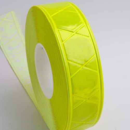 Cinta fluorescente para ropa