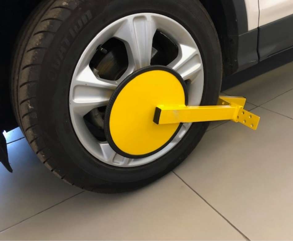 كيف تعمل مشابك العجلات؟