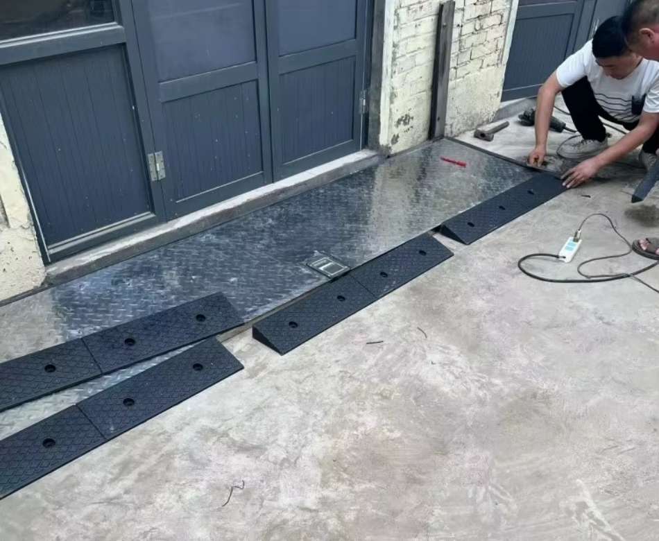 Passive Automatic Flood Barrier and Installation