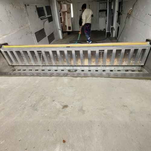 Passive Tilting Flood Barriers