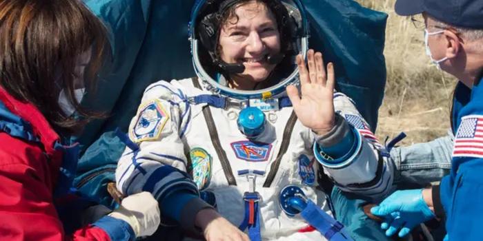 combinaison spatiale