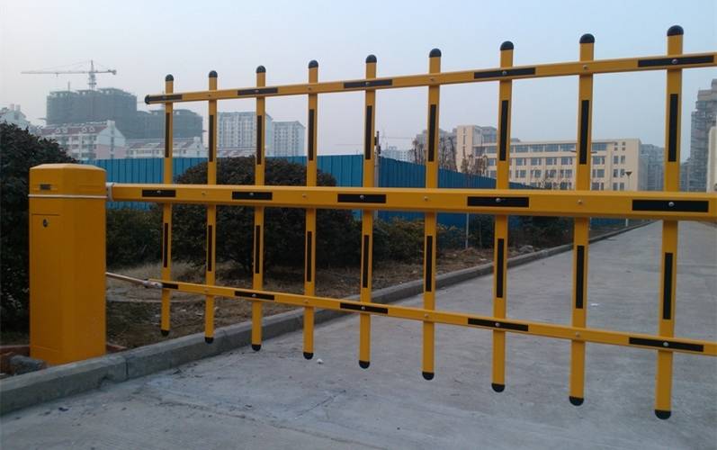 barrera de pluma de valla elevada