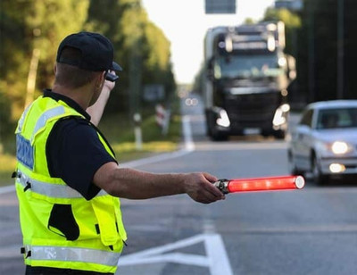 Australia Parking Controller