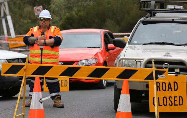 Barier Board for Road Safety and Traffic Control