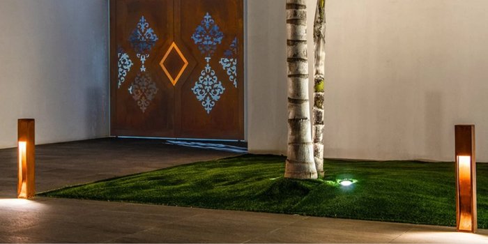 Rusty Bollard Lights