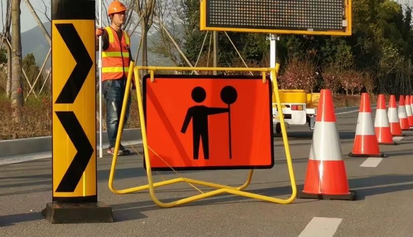 لوحة إعلانية مخصصة لحامل أرجوحة للبيع