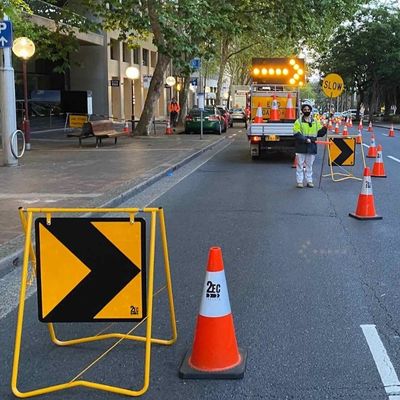 لافتة منصة متأرجحة لإدارة الفعاليات