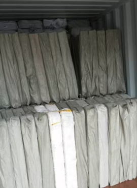 لافتات مؤقتة لمنصة أرجوحة