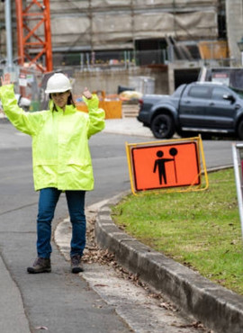 لافتة حامل أرجوحة مرئية