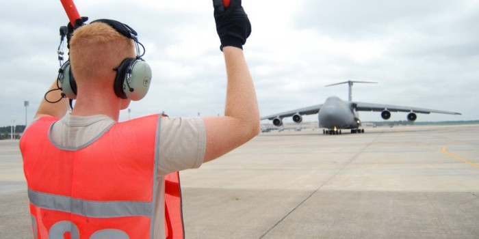 مرشد طائرات