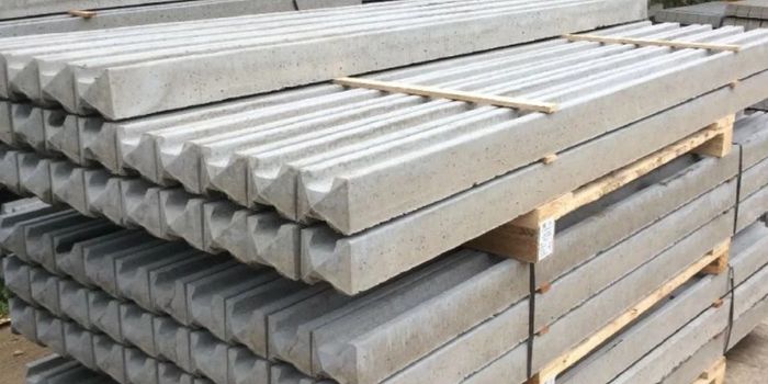 أعمدة سياج خرسانية