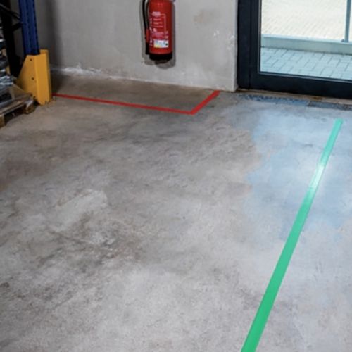 Cinta para marcar pisos de concreto